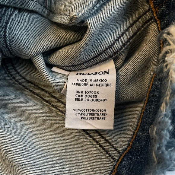 Hudson Size Medium Garrison Cropped Blue Jean Denim Distressed Ripped Jacket - Picture 13 of 13